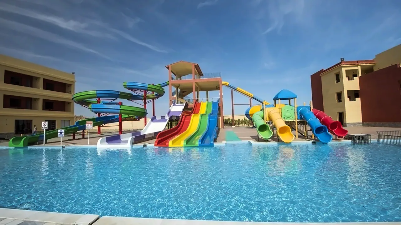 الفندق كازا ماري ريزورت - مرسى علم